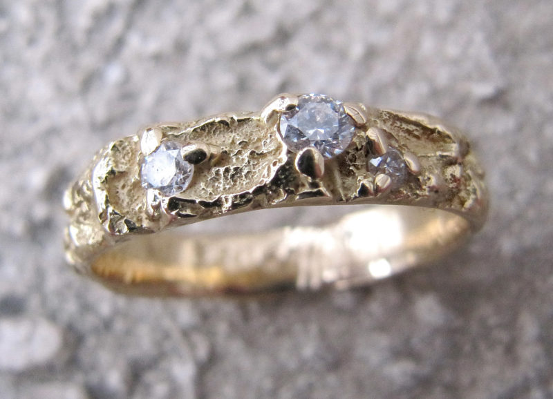 Arbre des Eléments "Altaïr" - Alliance mariage originale artisanale en or jaune et diamants